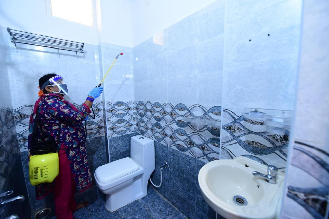 Sree Service Apartments Tirupati Luaran gambar